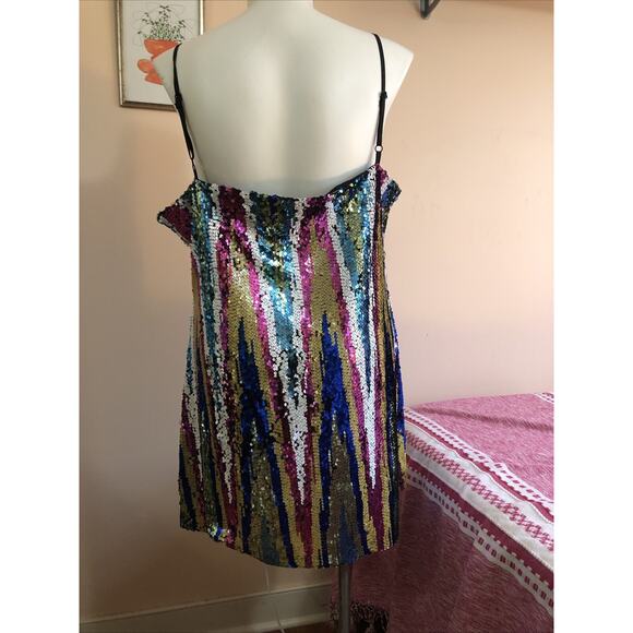 NWT Nasty Gal Size 18 Sequin Strappy Bodycon Mini Dress Peekaboo Multicolor - Picture 5 of 10